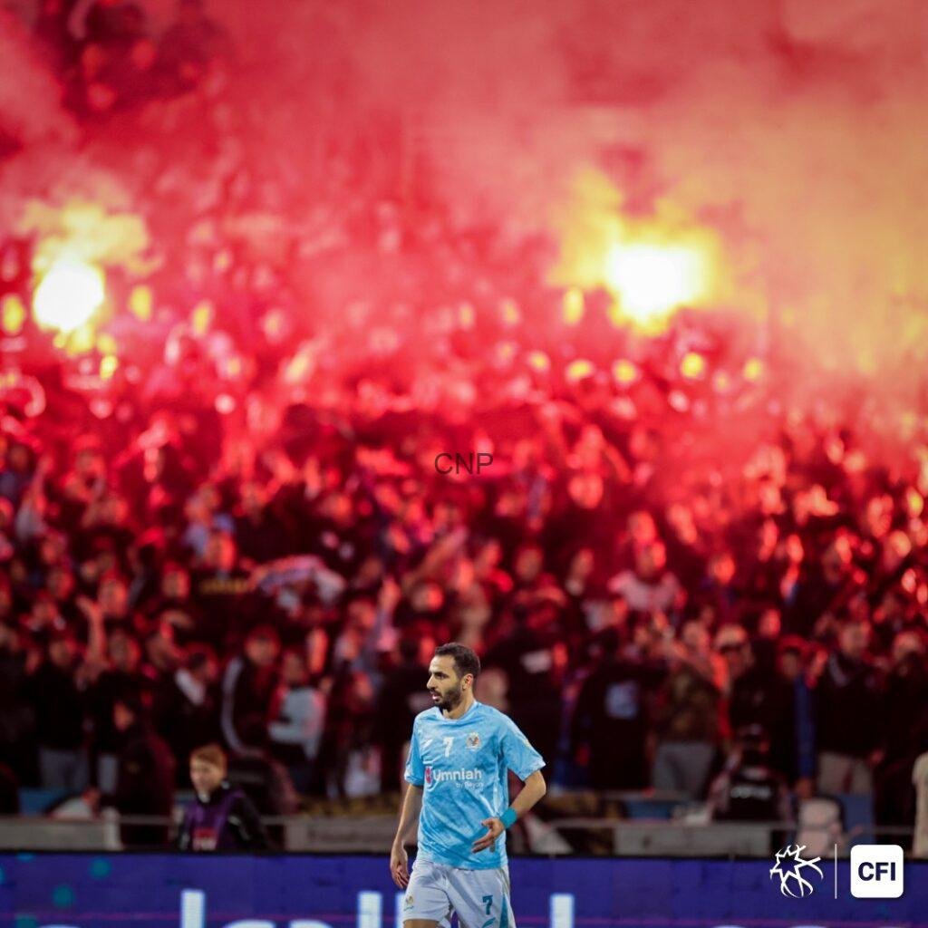 المقدمة والهبوط في دوري المحترفين