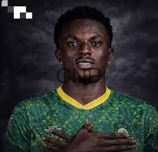 مقتل لاعب كرة قدم غاني في هجوم مسلح على حافلة فريقه مقتل اللاعب الغاني