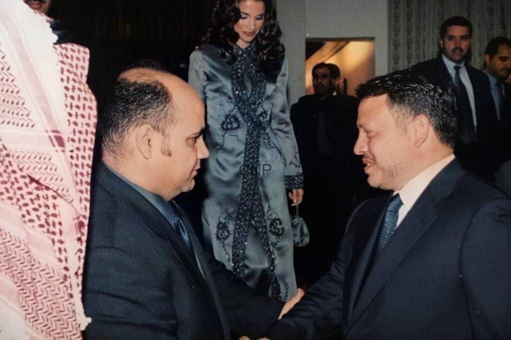 جسر بإتجاه الوطن